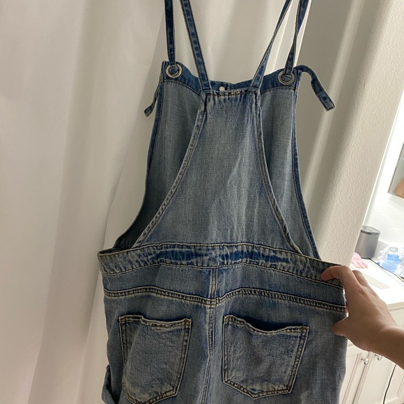 Overalls - Picture 3 of 4